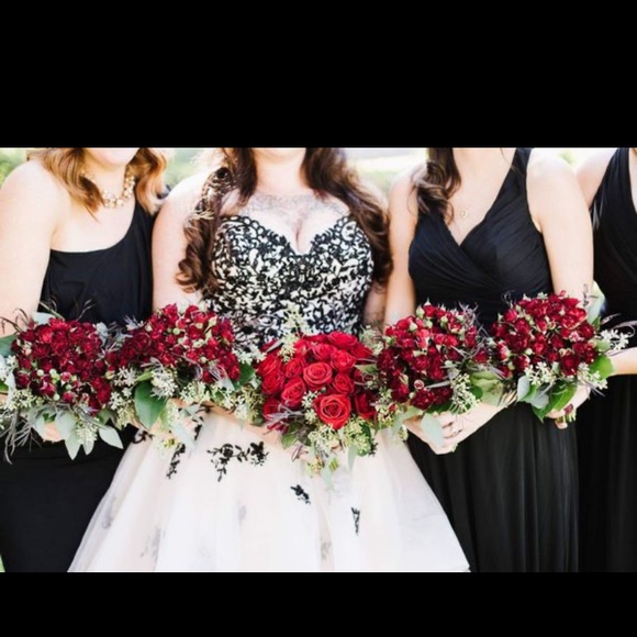 NOT Your Average Plus Size Wedding Dress - Picture 2 of 6